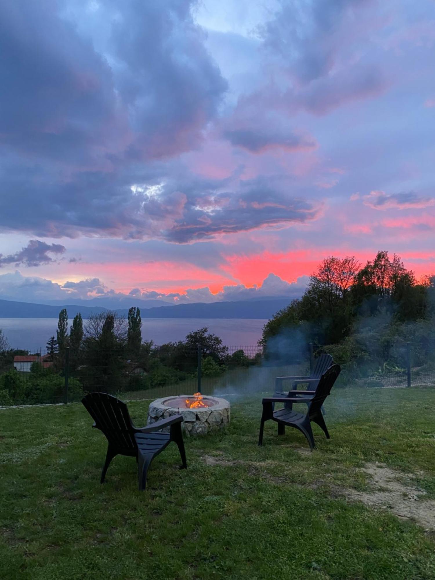 Villa Grkasha Ohrid Exteriör bild